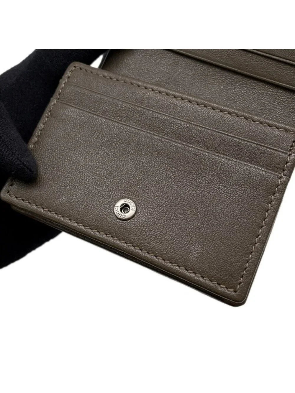 Gucci Bifold Wallet Interlocking Blanc Di Leather